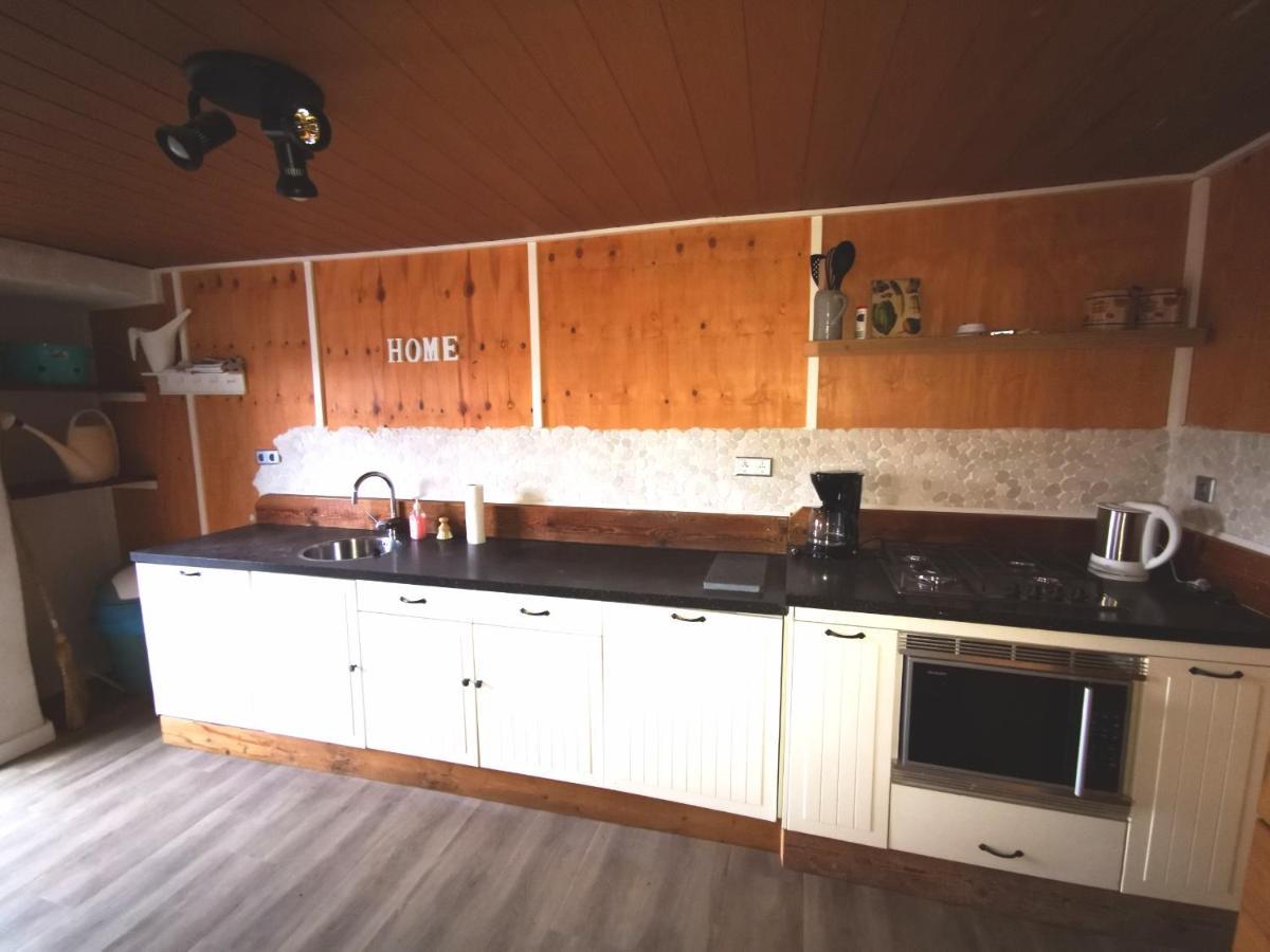 Mooi Ruim Appartement In Antieke Stadsboerderij Schönecken Exteriér fotografie